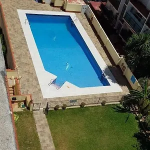  Apartamento Holidays2torremolinos In Loma Del Colegial Close To Center With Pool, Rooftop Terrace